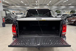 Sininen Volkswagen Amarok 2019 kuva 16.