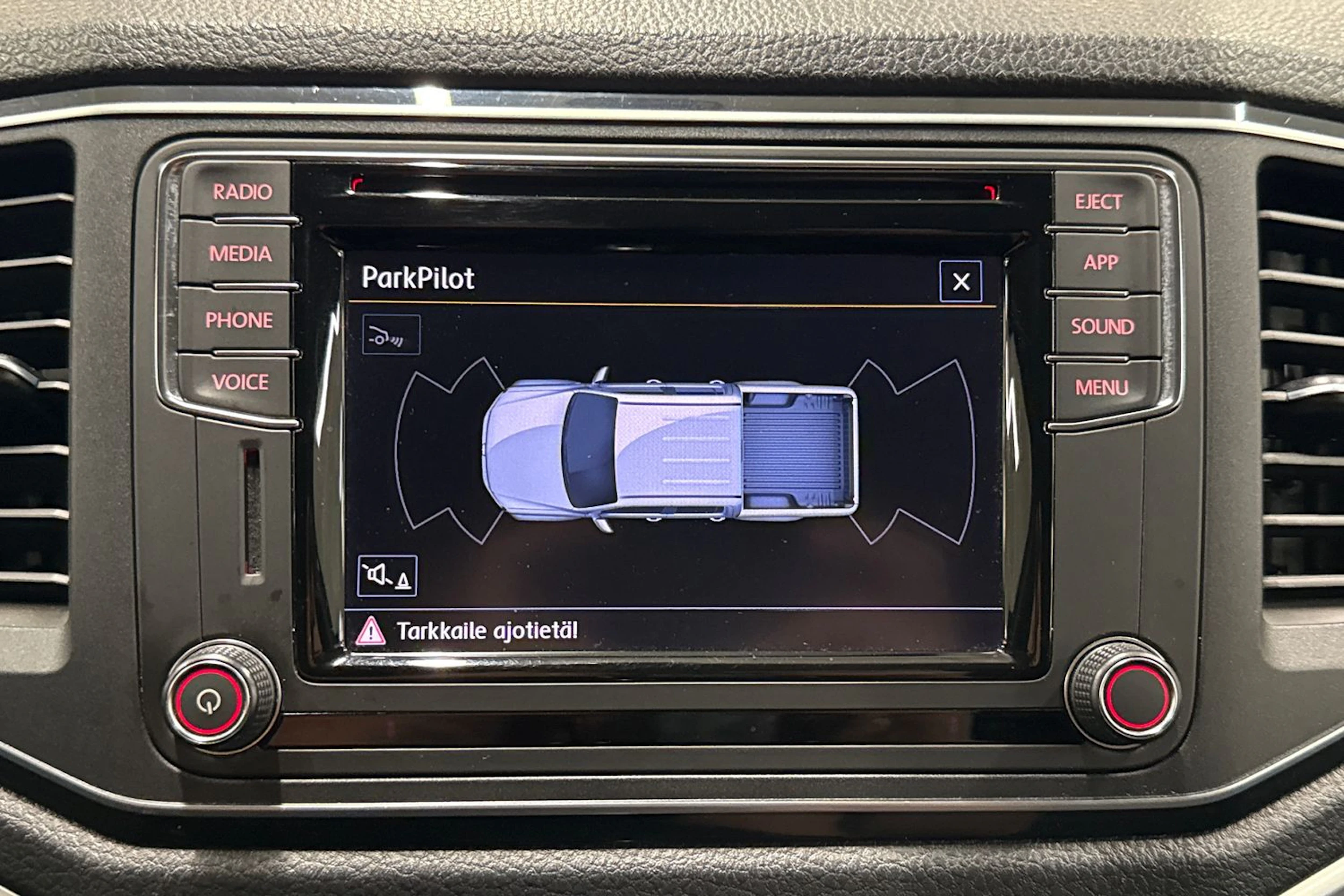Sininen Volkswagen Amarok 2019 kuva 25.