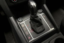 Sininen Volkswagen Amarok 2019 kuva 29.