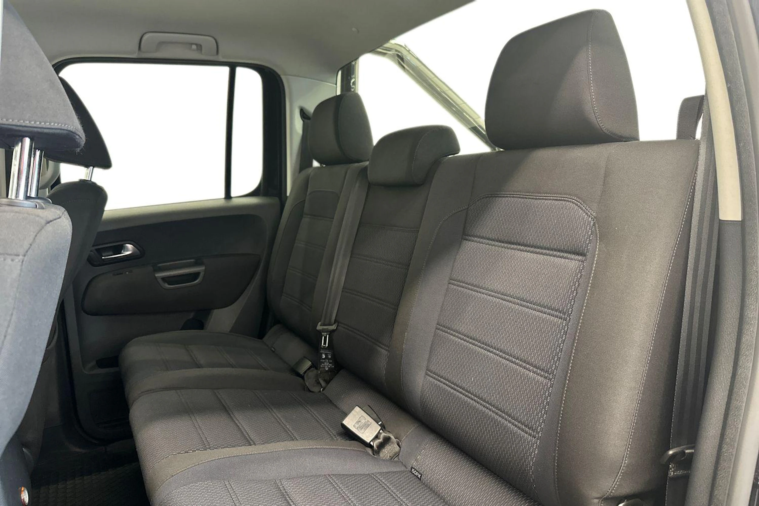 musta Volkswagen Amarok 2019 kuva 9.
