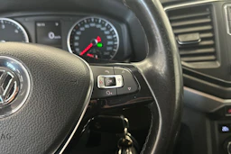 musta Volkswagen Amarok 2019 kuva 13.