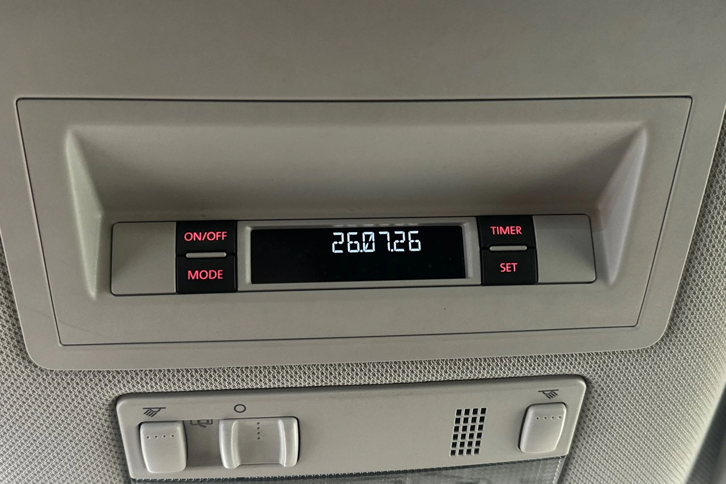 musta Volkswagen Amarok 2019 kuva 18.