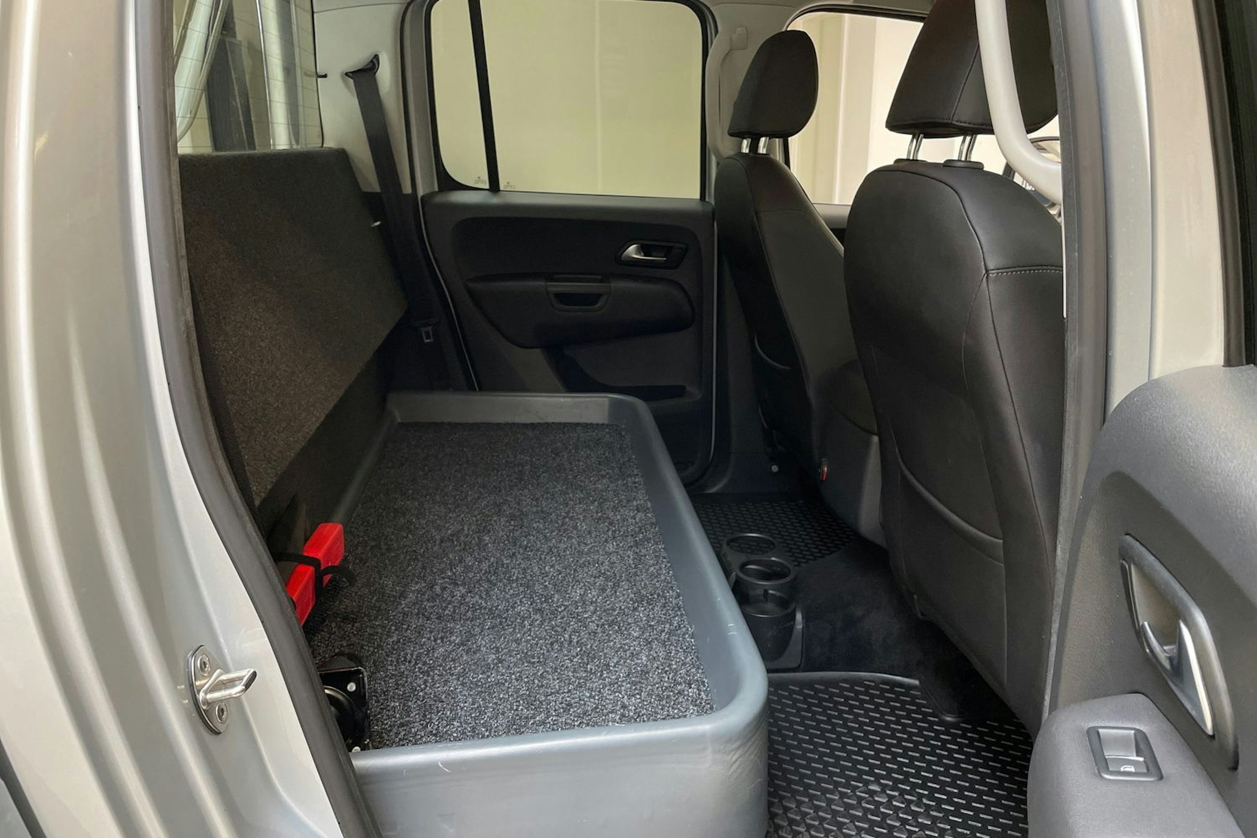 hopea Volkswagen Amarok 2019 kuva 14.
