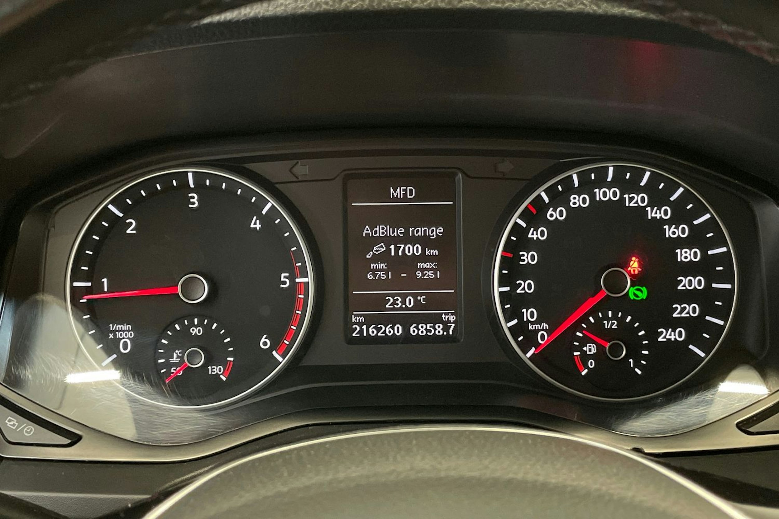 hopea Volkswagen Amarok 2019 kuva 19.