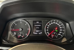 musta Volkswagen Amarok 2019 kuva 14.