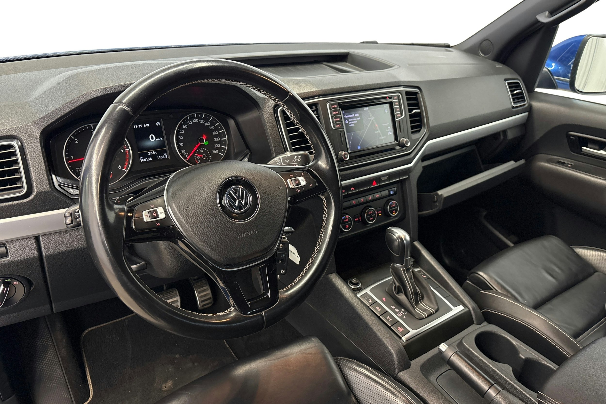 sininen Volkswagen Amarok 2019 kuva 7.