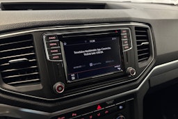 sininen Volkswagen Amarok 2019 kuva 17.