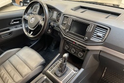 musta Volkswagen Amarok 2019 kuva 19.