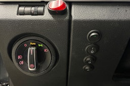 harmaa Volkswagen Amarok 2020 kuva 19.