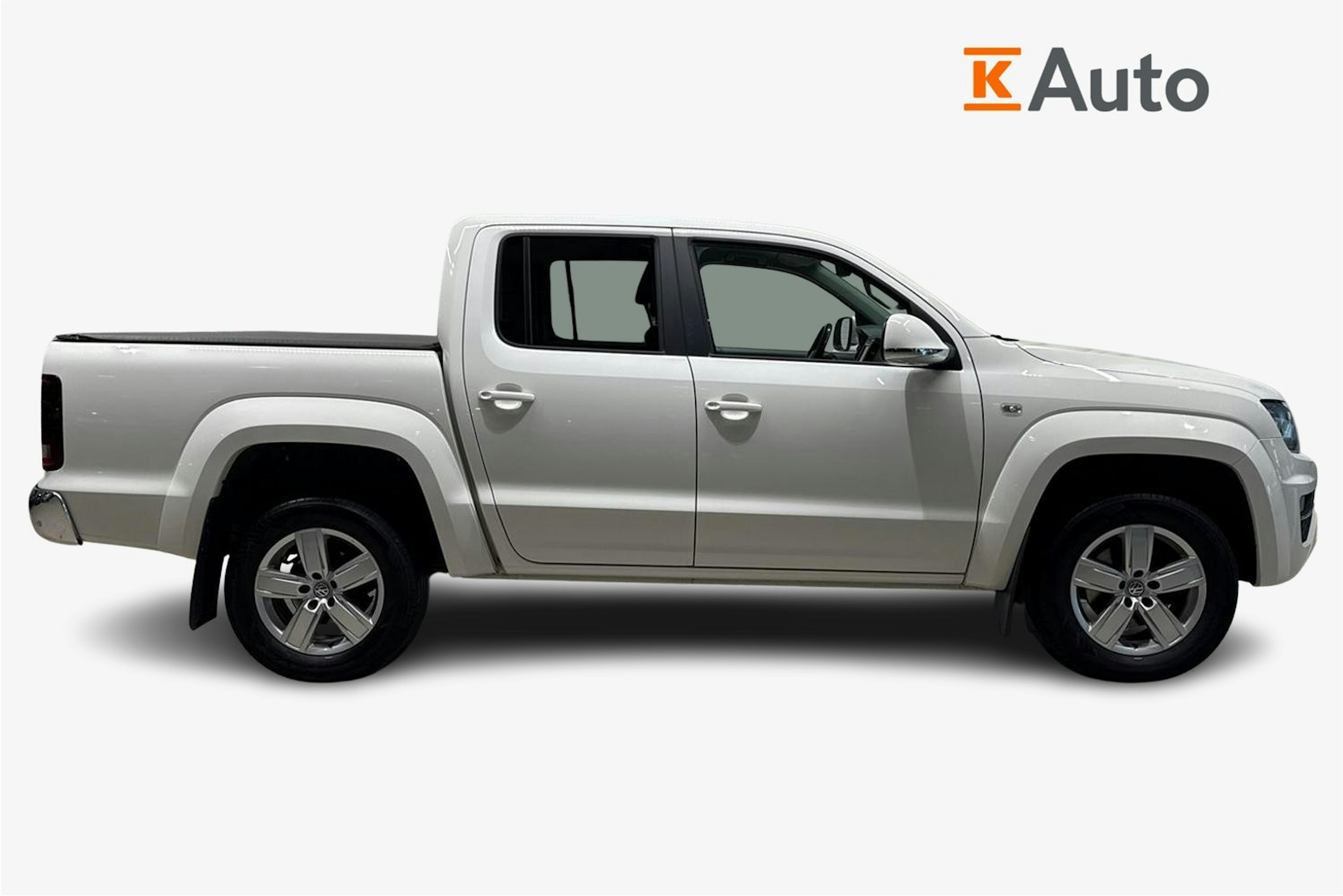 valkoinen Volkswagen Amarok 2020 kuva 6.