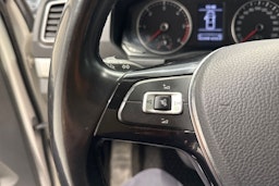 valkoinen Volkswagen Amarok 2020 kuva 18.