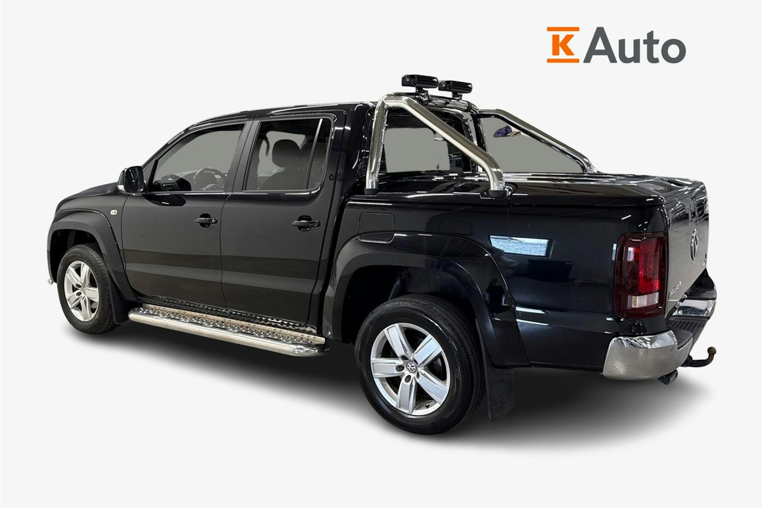 musta Volkswagen Amarok 2020 kuva 6.