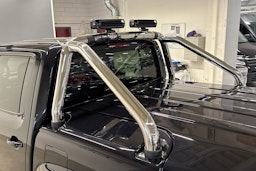 musta Volkswagen Amarok 2020 kuva 30.