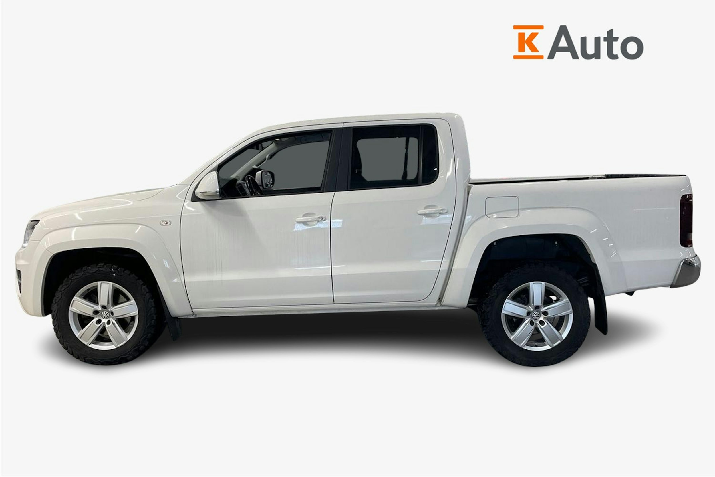 valkoinen Volkswagen Amarok 2020 kuva 6.