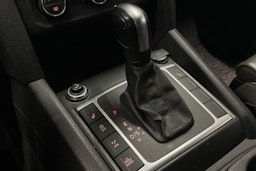 valkoinen Volkswagen Amarok 2020 kuva 17.