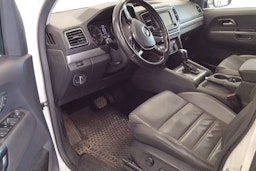 valkoinen Volkswagen Amarok 2020 kuva 3.
