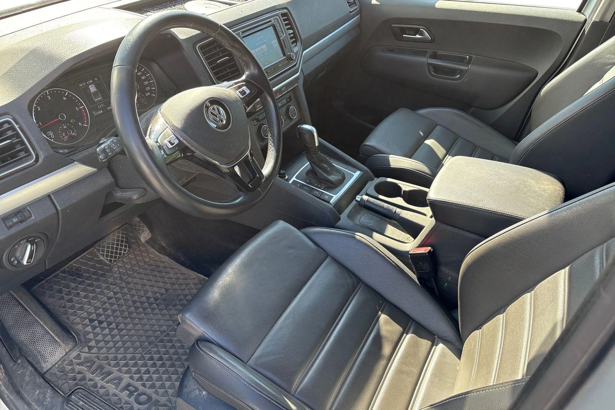 hopea Volkswagen Amarok 2020 kuva 3.