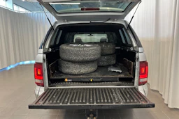 hopea Volkswagen Amarok 2020 kuva 32.