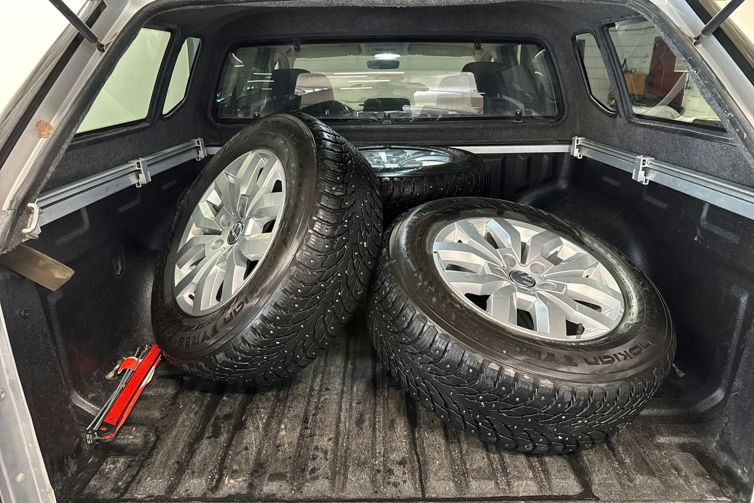hopea Volkswagen Amarok 2020 kuva 15.