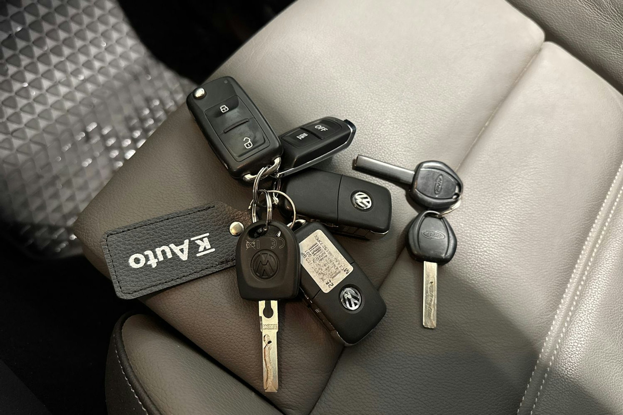 hopea Volkswagen Amarok 2020 kuva 24.