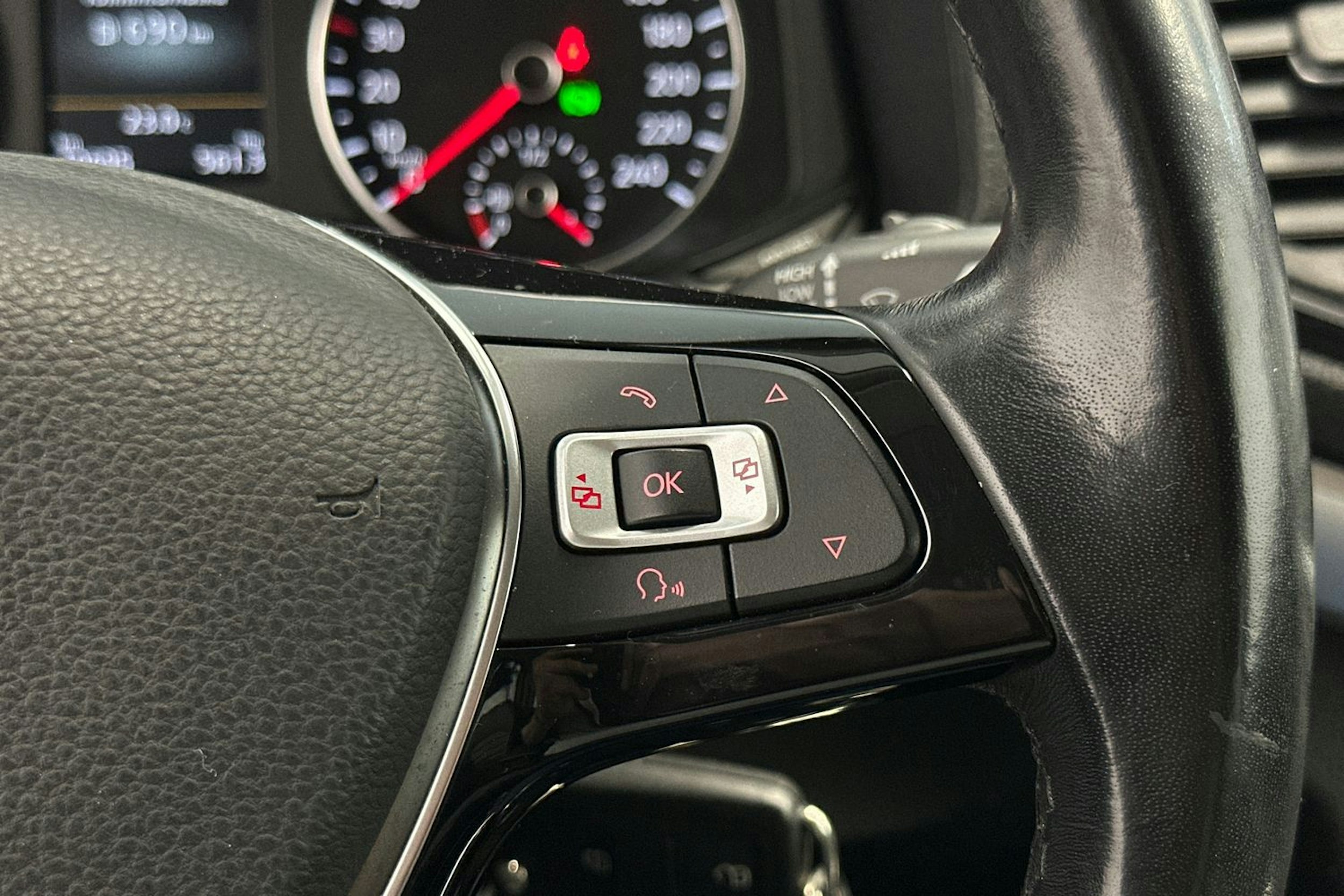 hopea Volkswagen Amarok 2020 kuva 21.
