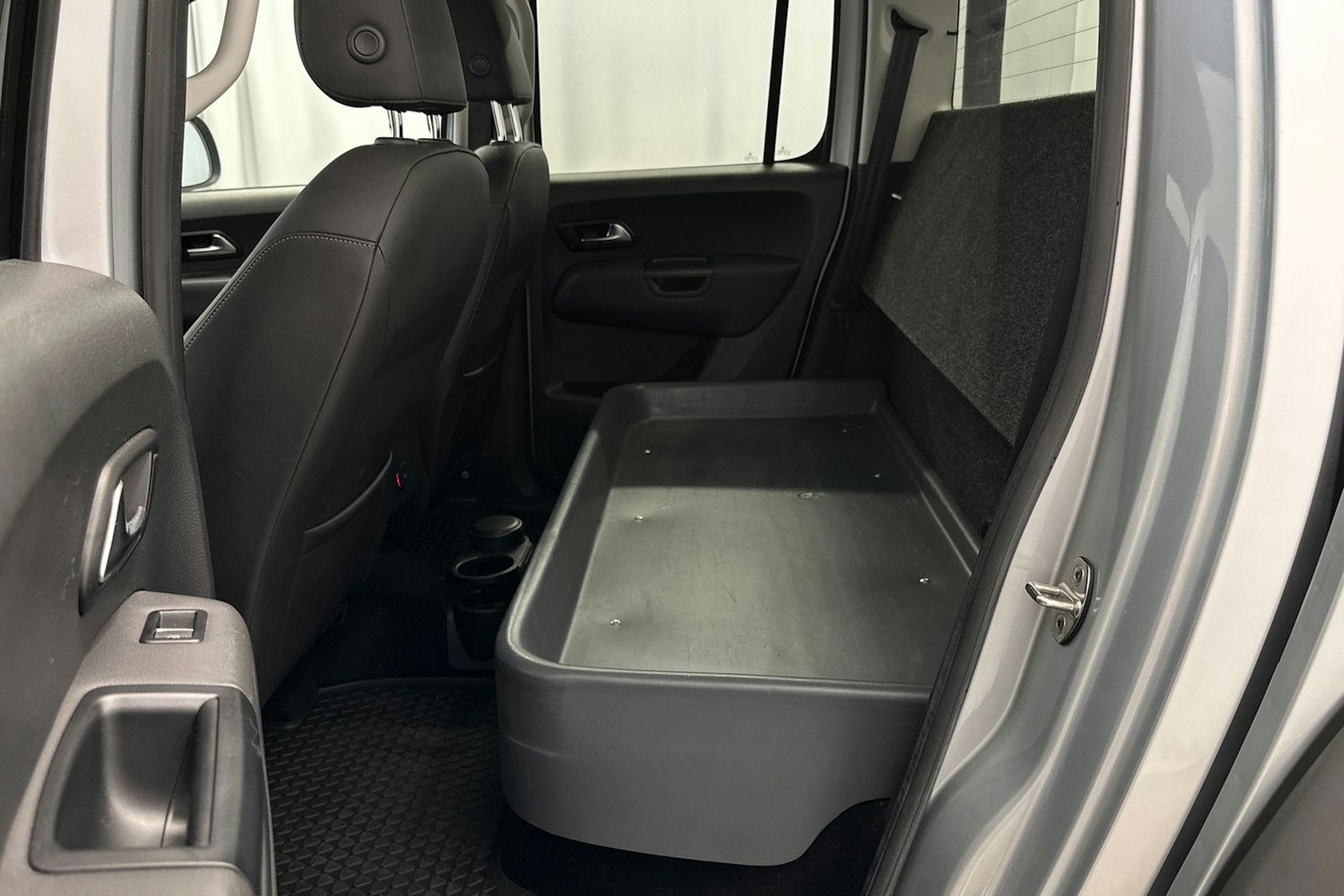 hopea Volkswagen Amarok 2020 kuva 29.
