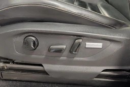 valkoinen Volkswagen Amarok 2020 kuva 28.
