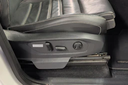 valkoinen Volkswagen Amarok 2020 kuva 29.