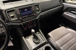 valkoinen Volkswagen Amarok 2020 kuva 5.