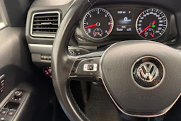 valkoinen Volkswagen Amarok 2020 kuva 11.