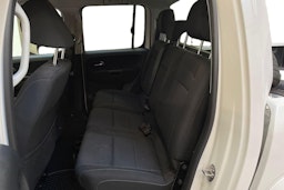 valkoinen Volkswagen Amarok 2020 kuva 10.