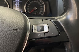 valkoinen Volkswagen Amarok 2020 kuva 17.