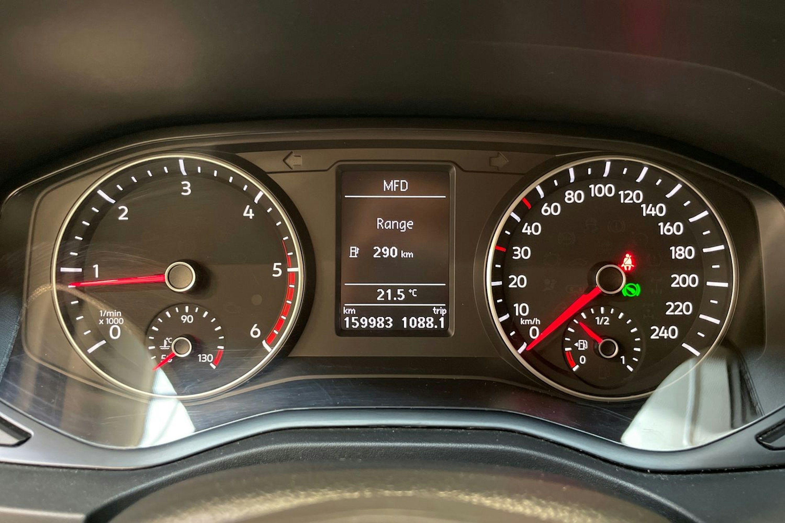 valkoinen Volkswagen Amarok 2020 kuva 19.