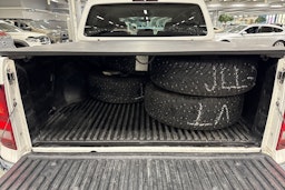 Valkoinen Volkswagen Amarok 2020 kuva 14.
