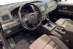 Sininen Volkswagen Amarok 2020 kuva 8.