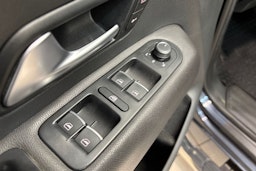 Sininen Volkswagen Amarok 2020 kuva 23.