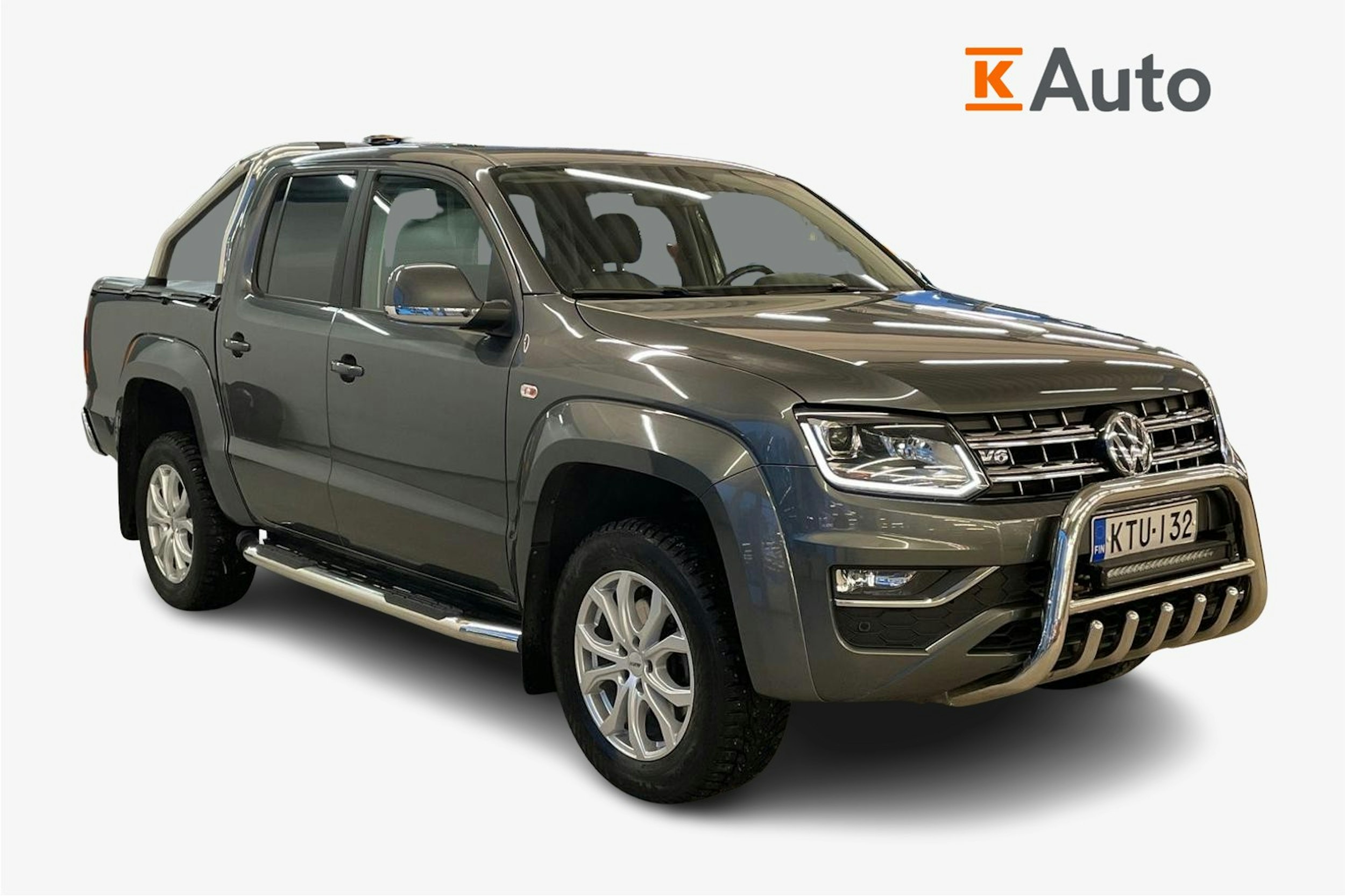 Harmaa Volkswagen Amarok 2020 kuva 1.