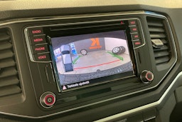 Harmaa Volkswagen Amarok 2020 kuva 19.