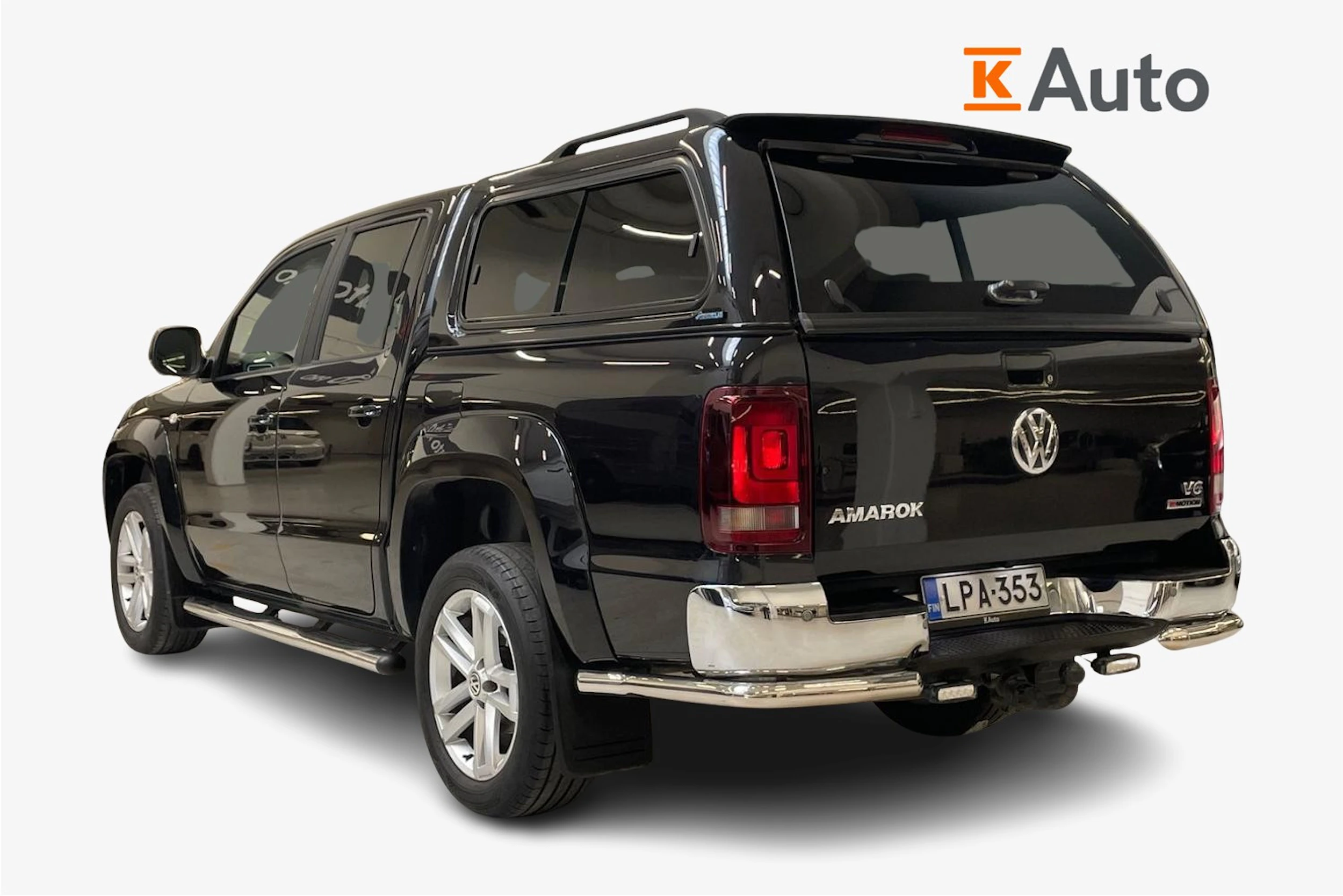musta Volkswagen Amarok 2020 kuva 3.