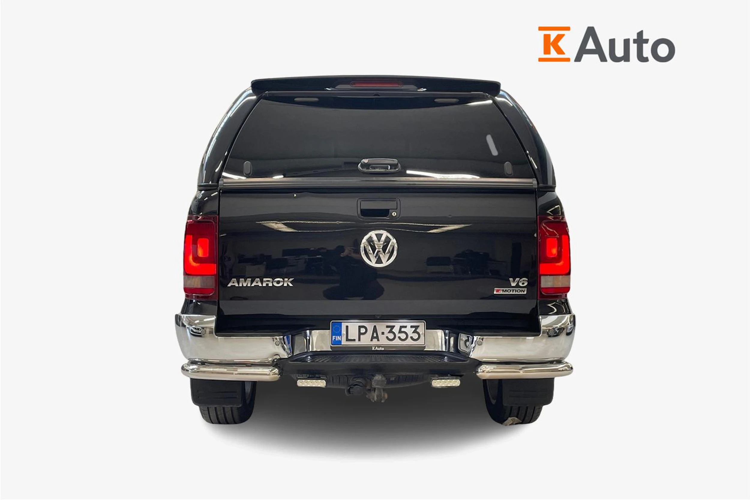 musta Volkswagen Amarok 2020 kuva 4.