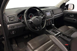 musta Volkswagen Amarok 2020 kuva 6.
