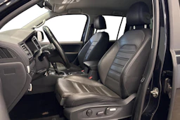 musta Volkswagen Amarok 2020 kuva 7.