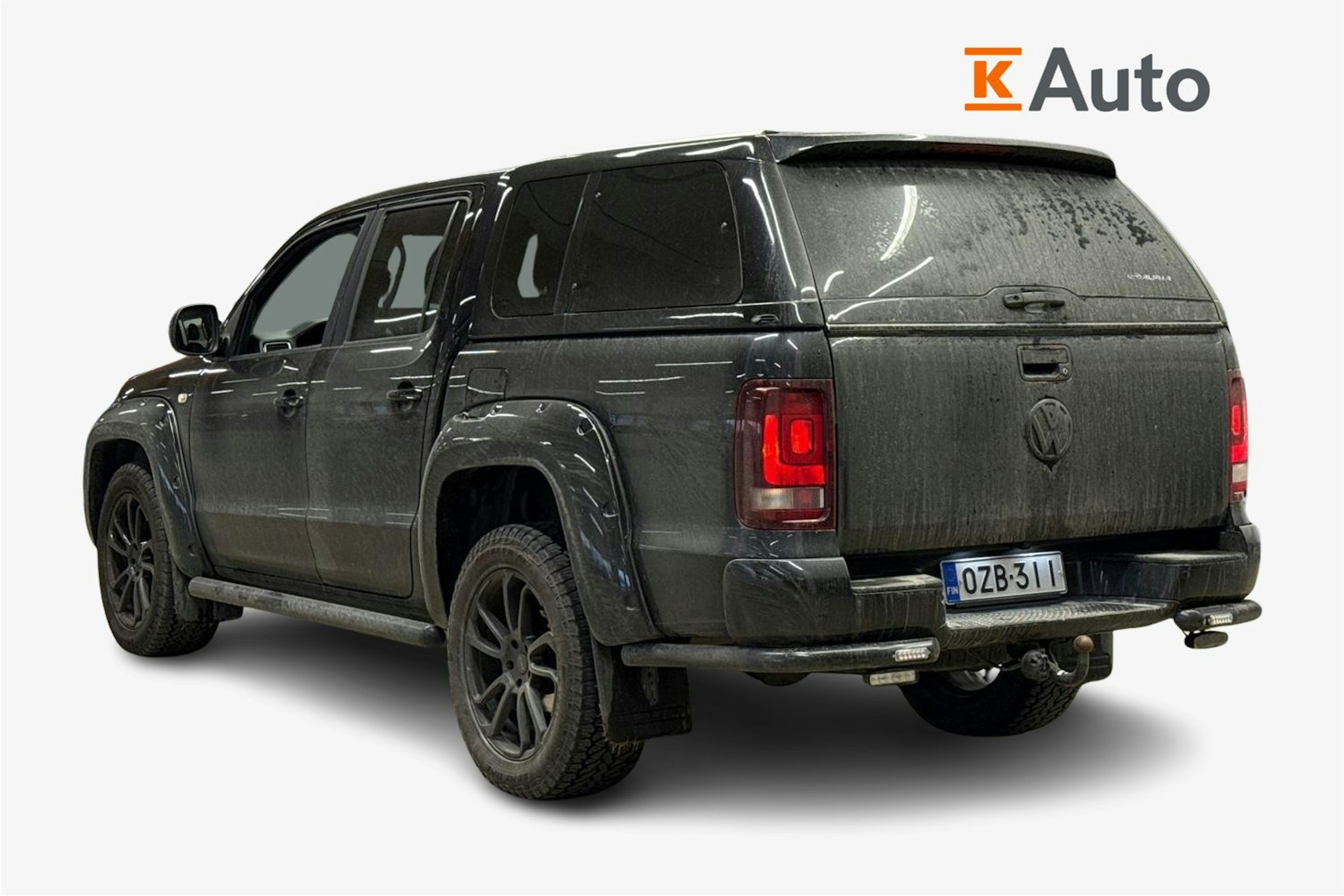 musta Volkswagen Amarok 2020 kuva 2.