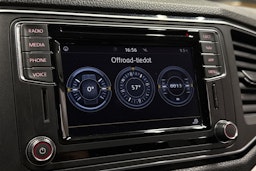 musta Volkswagen Amarok 2020 kuva 20.