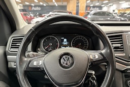 musta Volkswagen Amarok 2020 kuva 22.
