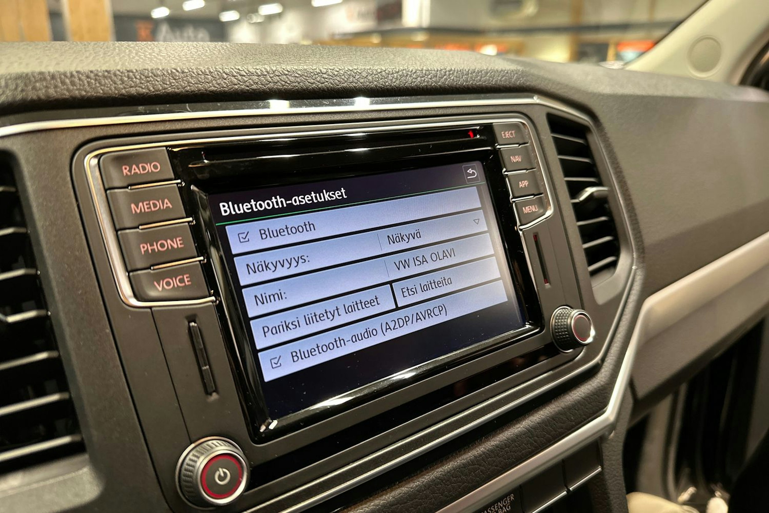 musta Volkswagen Amarok 2020 kuva 29.