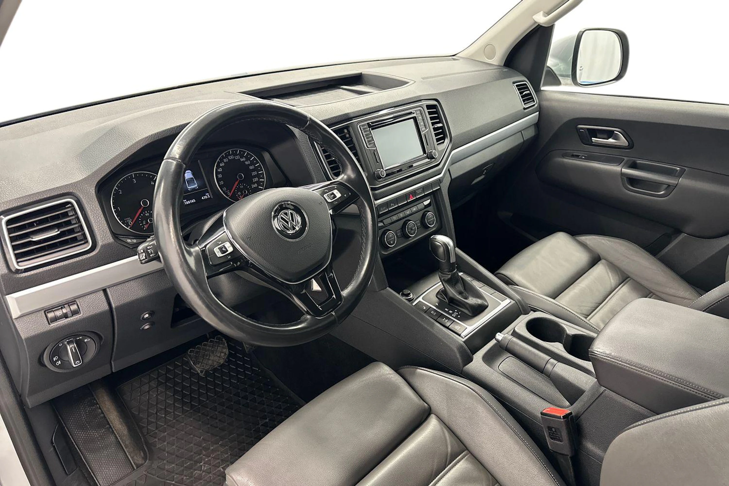hopea Volkswagen Amarok 2020 kuva 6.