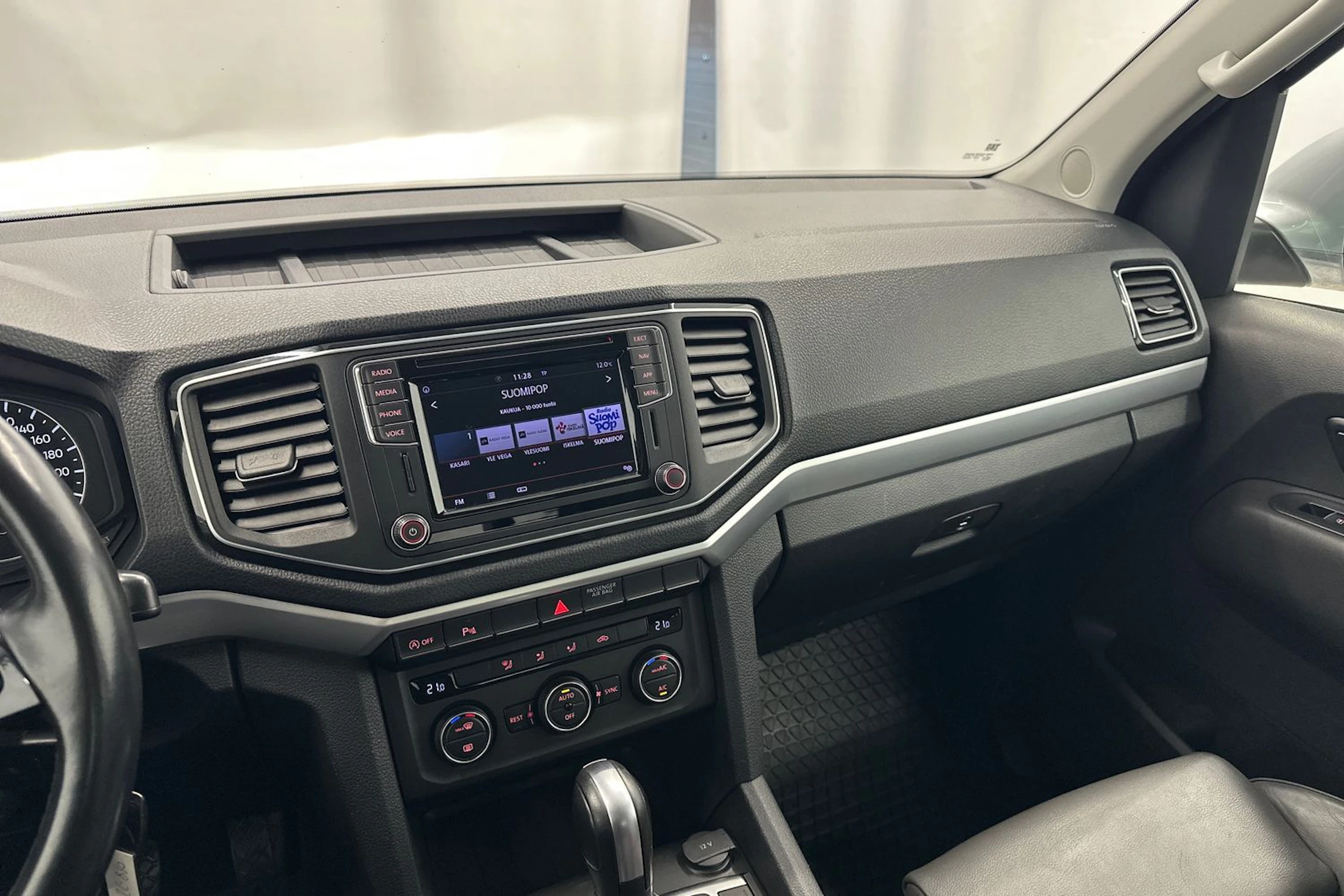 hopea Volkswagen Amarok 2020 kuva 14.