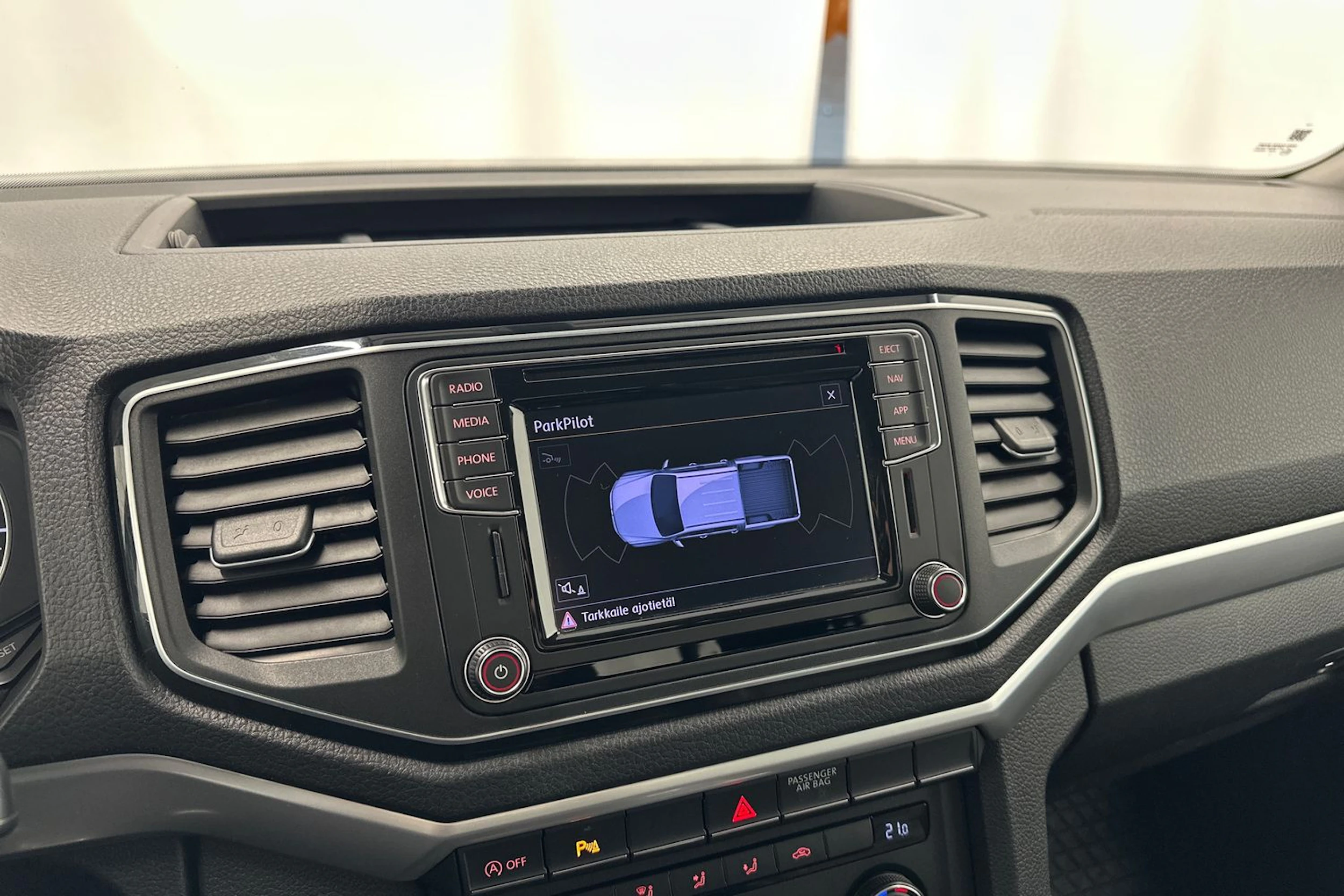 hopea Volkswagen Amarok 2020 kuva 19.