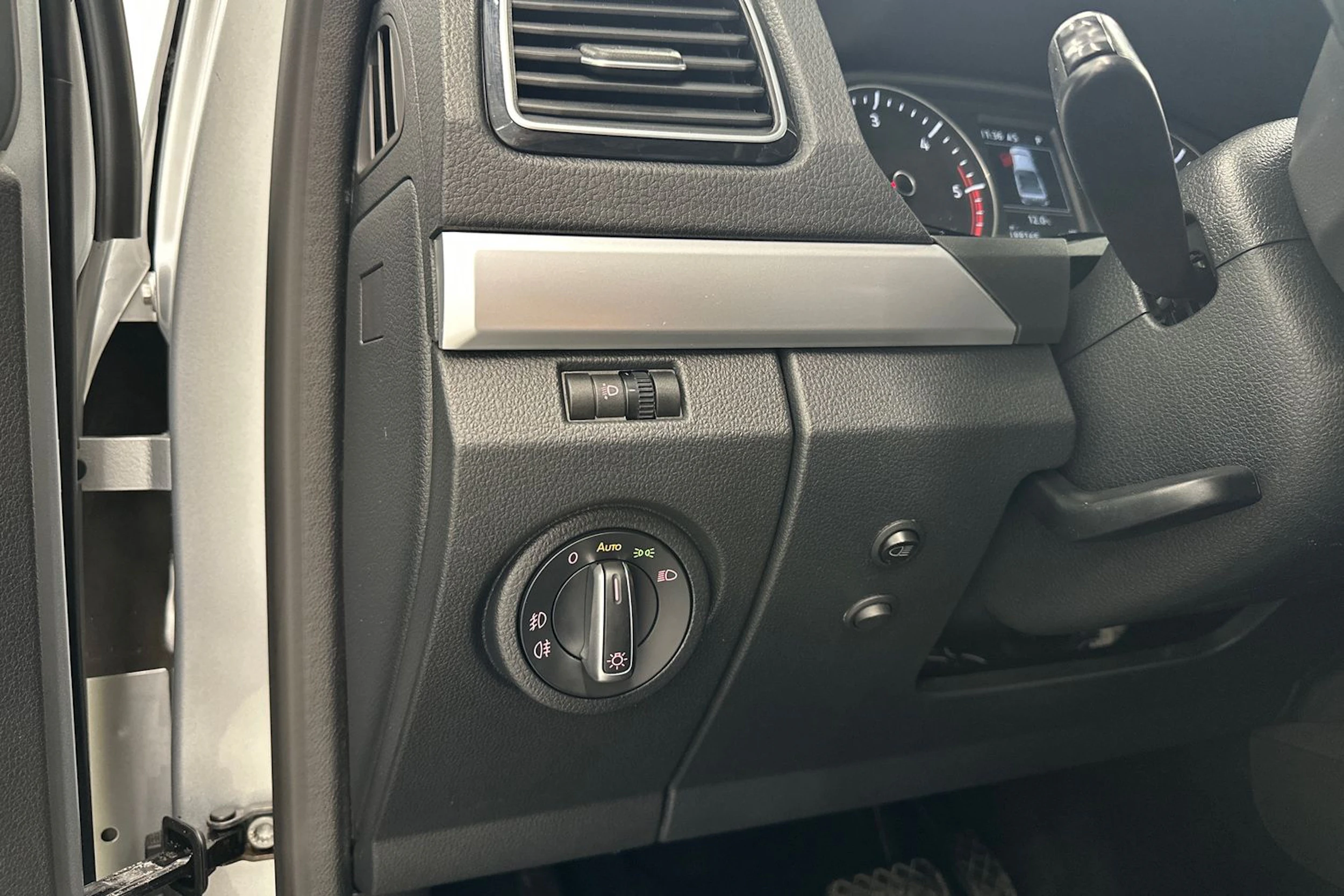 hopea Volkswagen Amarok 2020 kuva 24.